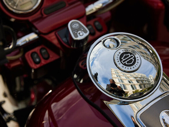 2011 Harley-Davidson CVO Road Glide, красный, 1400000 рублей - вид 14