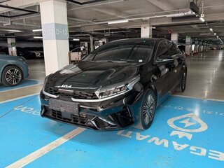 2022 Kia K3 II Рестайлинг, чёрный, 1269100 рублей, вид 1