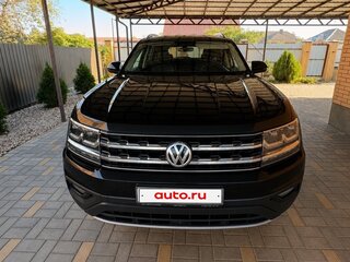2019 Volkswagen Teramont I, чёрный, 3300000 рублей, вид 1