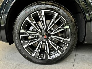 2025 Hongqi HS5 I Рестайлинг, чёрный, 3999000 рублей, вид 4