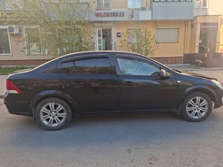 2011 Opel Astra H Рестайлинг, чёрный, 500000 рублей, вид 2
