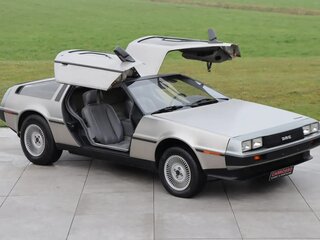1981 DeLorean DMC-12, серебристый, 10700000 рублей, вид 1