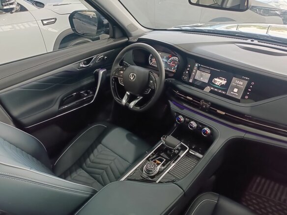 2025 Changan CS95 I Рестайлинг 2, чёрный, 4929900 рублей - вид 13