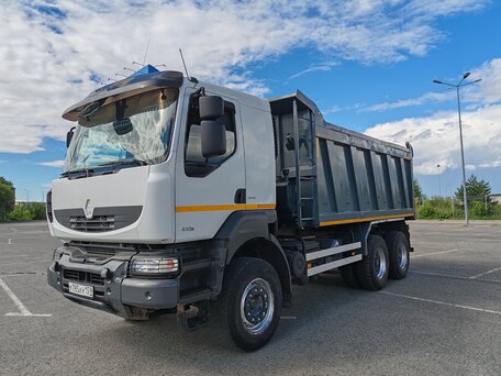 2013 Renault Kerax, белый, 4000000 рублей, вид 1