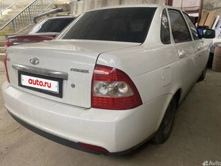 2015 Lada (ВАЗ) Priora I Рестайлинг, белый, 540000 рублей, вид 3