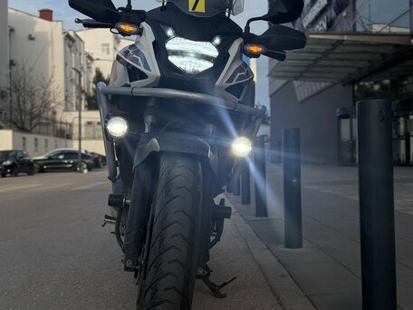 2021 Honda CB 400X, серебристый, 560000 рублей, вид 3