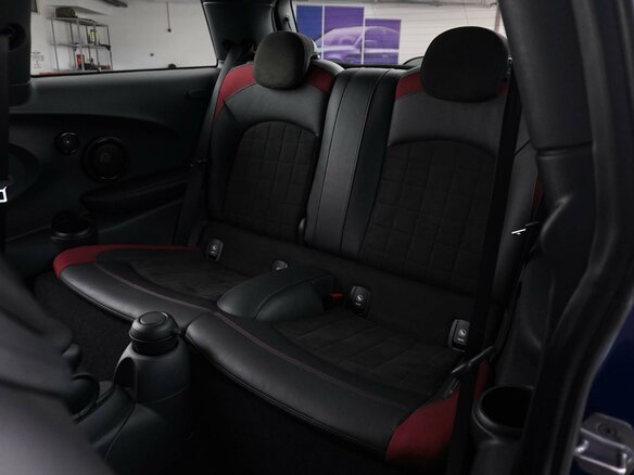 2018 Mini Hatch JCW III (F55/F56), синий, 2745077 рублей - вид 11