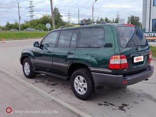 2006 Toyota Land Cruiser 100 Series Рестайлинг 2, зелёный, 2400000 рублей, вид 4