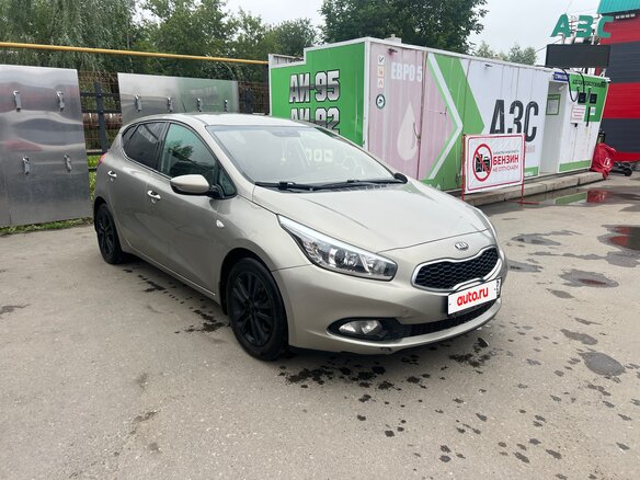 2014 Kia Ceed II, серебристый, 850000 рублей - вид 1