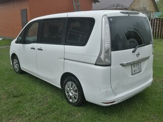2014 Nissan Serena IV (C26), белый, 1150000 рублей, вид 5