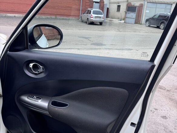 2013 Nissan Juke I, белый, 1250000 рублей - вид 10