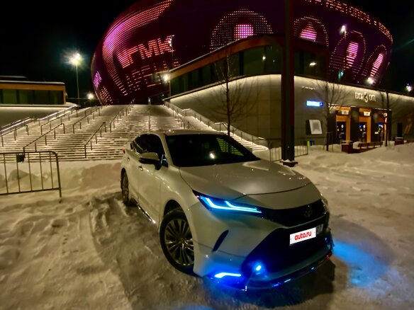 2021 Toyota Harrier IV (XU80), белый, 4999999 рублей - вид 10