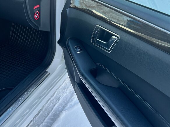 2013 Mercedes-Benz E-Класс 200 IV (W212, S212, C207) Рестайлинг, белый, 1870000 рублей - вид 13