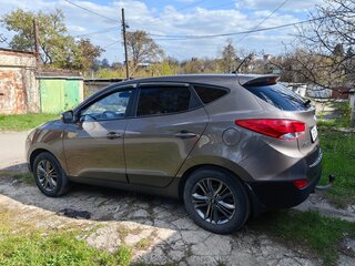 2015 Hyundai ix35 I Рестайлинг, коричневый, 1500000 рублей, вид 4