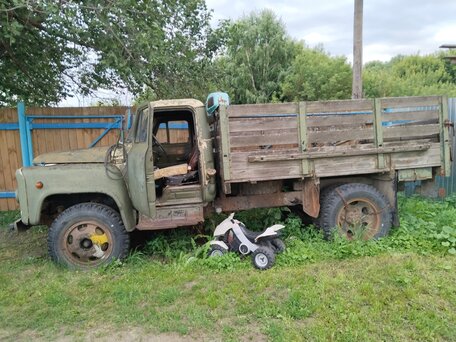 1983 ГАЗ 52, зелёный, 65000 рублей, вид 2