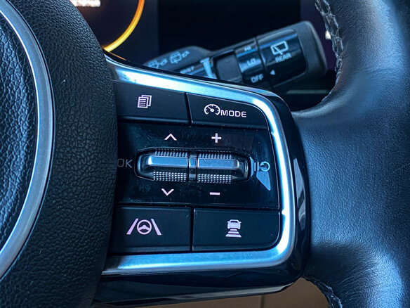 2022 Kia Carnival IV, чёрный - вид 31