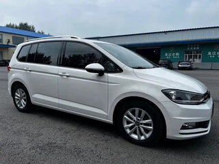 2022 Volkswagen Touran L II, белый, 1630000 рублей, вид 3
