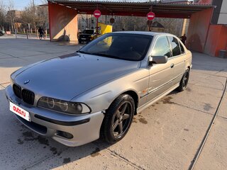 2000 BMW 5 серии 523i IV (E39), серебристый, 630000 рублей, вид 2