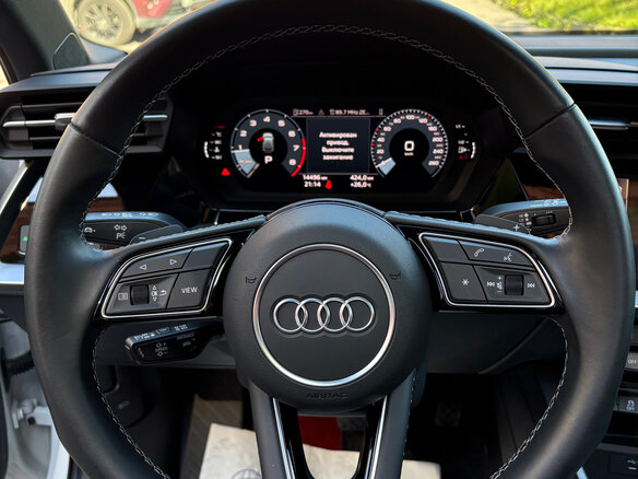 2023 Audi A3 Sportback 35 TFSI IV (8Y), белый, 2360000 рублей - вид 16