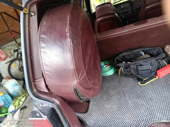 1987 Jeep Cherokee II (XJ), чёрный, 750000 рублей - вид 12