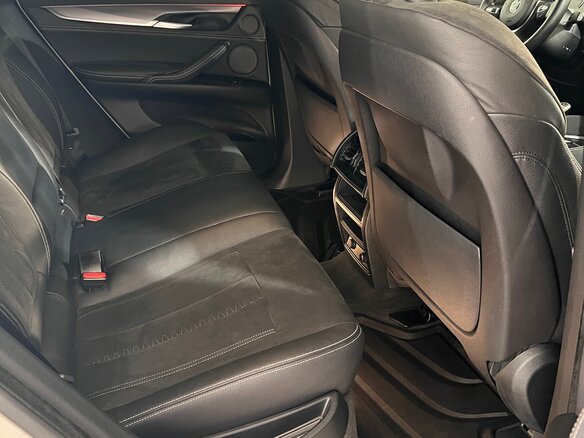 2015 BMW X6 30d II (F16), белый, 3990000 рублей - вид 9