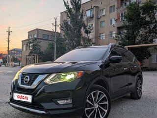 2017 Nissan Rogue II Рестайлинг, чёрный, 1520000 рублей, вид 2