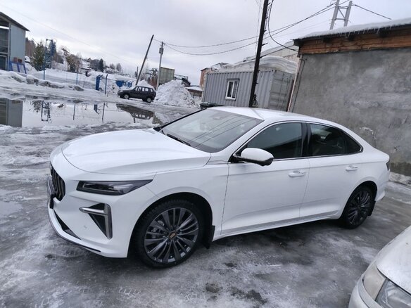 2024 Geely Preface I, белый, 3000000 рублей - вид 5