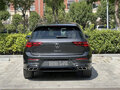 2023 Volkswagen Golf VIII, чёрный, 1827009 рублей - вид 5