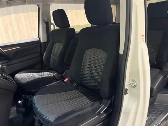 2023 Mitsubishi Delica D:5 I Рестайлинг, белый - вид 12