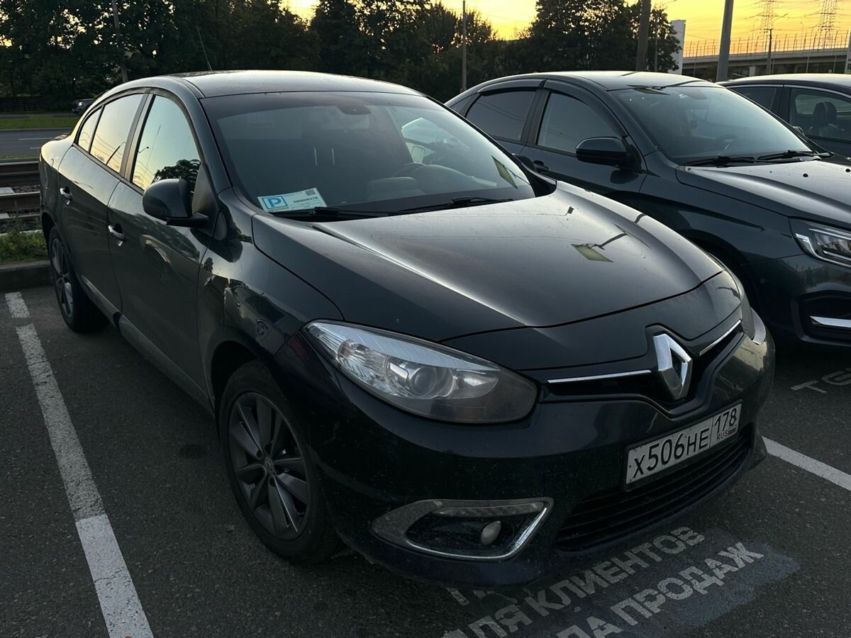 Открыть фотографии: Renault Fluence I Рестайлинг