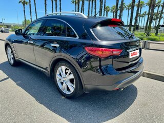 2015 Infiniti QX70, чёрный, 2350000 рублей, вид 2