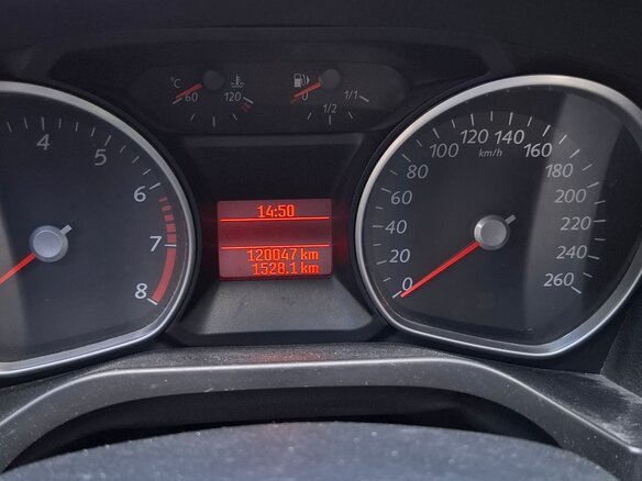 2011 Ford S-MAX I Рестайлинг, белый, 1300000 рублей - вид 9