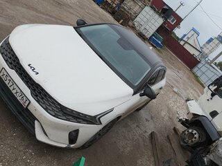 2021 Kia K5 III, белый, 1600000 рублей, вид 2