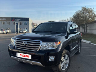 2013 Toyota Land Cruiser 200 Series Рестайлинг 1, чёрный, 5300000 рублей, вид 1