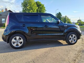 2017 Kia Soul II Рестайлинг, чёрный, 1350000 рублей, вид 4