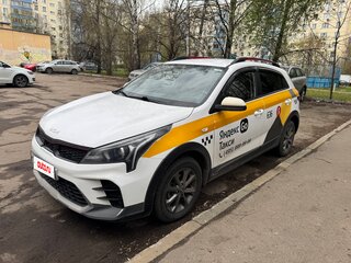 2022 Kia Rio X IV Рестайлинг, белый, 1300000 рублей, вид 1