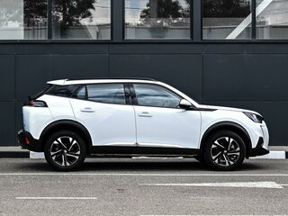 2021 Peugeot 2008 II, белый, 1829000 рублей, вид 5