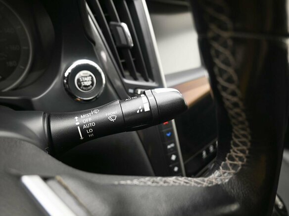 2017 Infiniti Q50 I Рестайлинг, серебристый, 2060000 рублей - вид 12