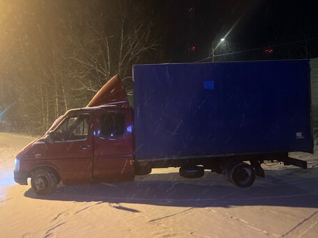 1998 Volkswagen LT, красный, 1090000 рублей, вид 4