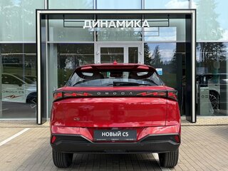 2026 Omoda C5 II, красный, 2779000 рублей, вид 5