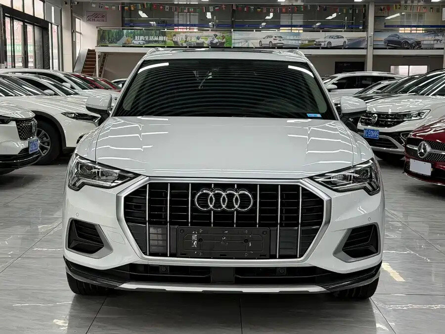 Открыть фотографии: Audi Q3 II (F3)