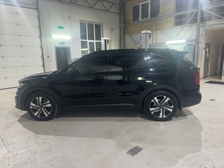 2022 Kia Sorento IV, чёрный, 3950000 рублей, вид 4