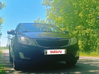 2011 Kia Rio III, чёрный, 590000 рублей, вид 3