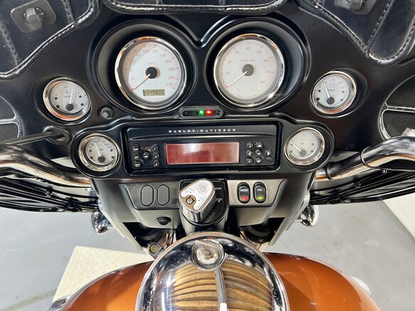 2008 Harley-Davidson Street Glide, оранжевый, 560000 рублей - вид 24