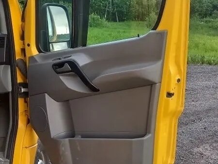 2010 Mercedes-Benz Sprinter, жёлтый, 1250000 рублей - вид 11