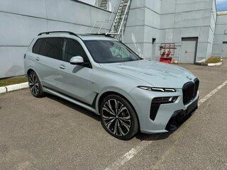 2025 BMW X7 40d I (G07) Рестайлинг, серый, 16790000 рублей, вид 3