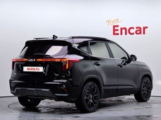 2023 Kia Seltos I Рестайлинг, чёрный, 2990000 рублей, вид 3