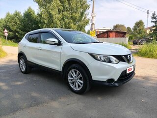 2017 Nissan Qashqai II, белый, 1400000 рублей, вид 2