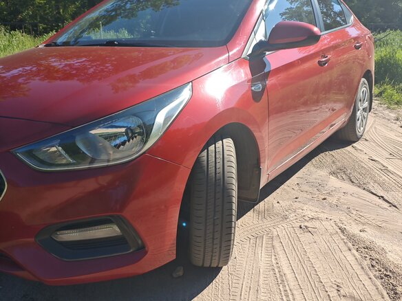 2019 Hyundai Solaris II, красный, 1310000 рублей