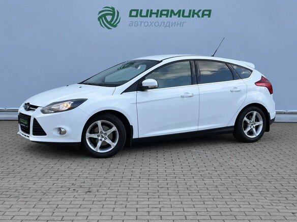 2012 Ford Focus III, белый, 770000 рублей